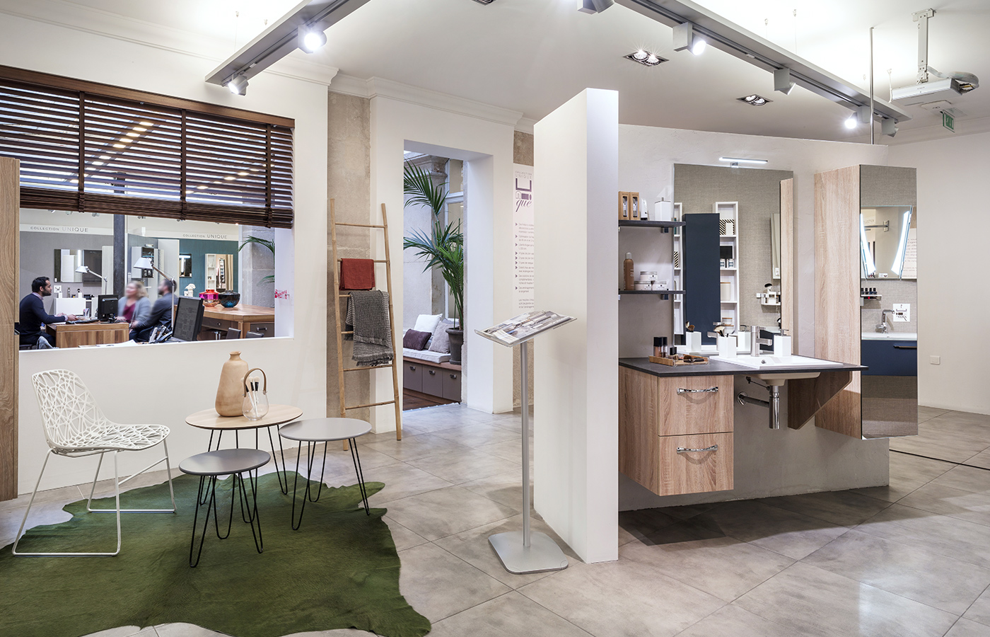 découvrez des salles de bain design à paris 75010 : conception moderne, matériaux haut de gamme et créations personnalisées pour sublimer votre intérieur. demandez votre devis sur mesure !