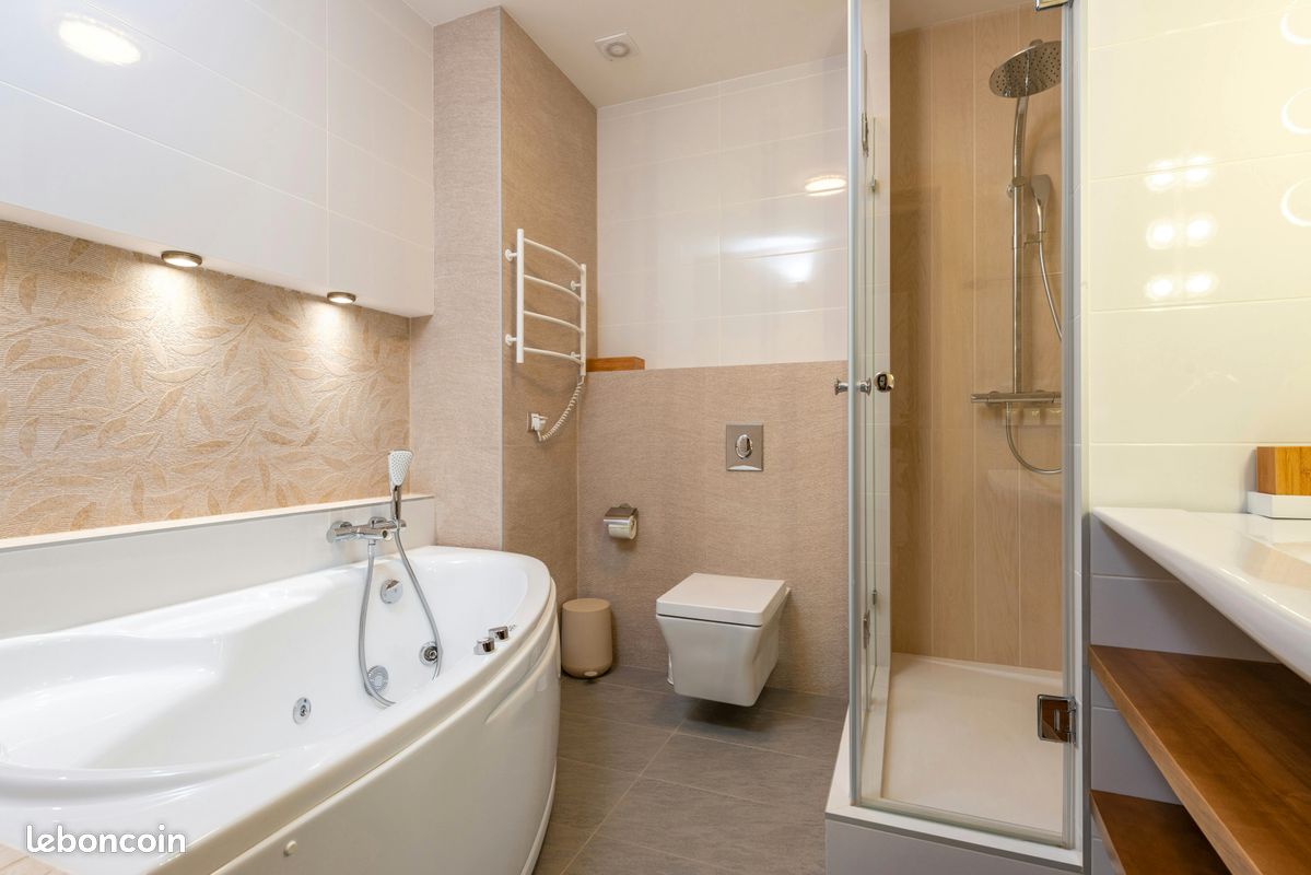 découvrez les tarifs pour la rénovation de salle de bain à paris 75010. obtenez un devis personnalisé, comparez les prix et trouvez les meilleures solutions pour votre projet en toute confiance.