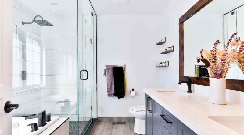d&eacute;couvrez les tendances 2023 pour la r&eacute;novation de salle de bain &agrave; paris : mat&eacute;riaux modernes, couleurs tendance et astuces design pour transformer votre espace avec style et fonctionnalit&eacute;.