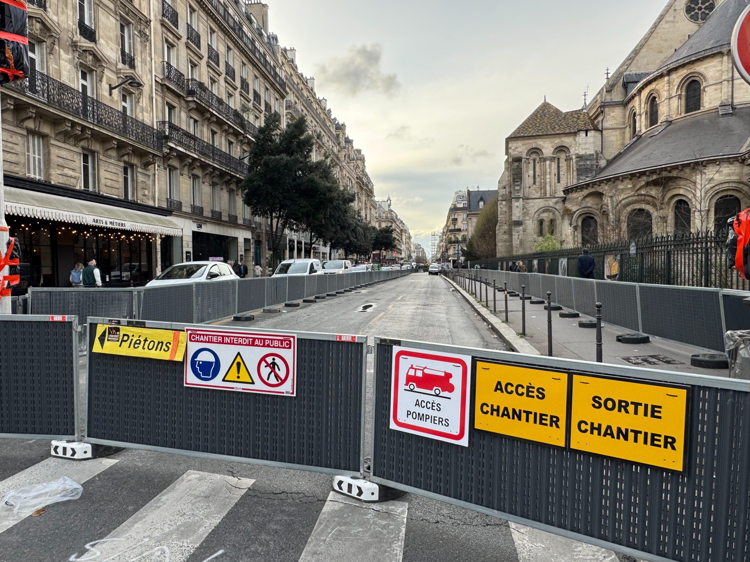 découvrez tous les services de travaux dans le 75010 : rénovation, construction, devis gratuits, artisans qualifiés et conseils pour réussir vos projets dans le 10ᵉ arrondissement de paris.