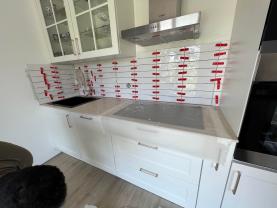 confiez vos travaux de cuisine à paris 75010 à des professionnels qualifiés. rénovation, aménagement et installation sur mesure pour une cuisine moderne et fonctionnelle. devis rapide et gratuit.
