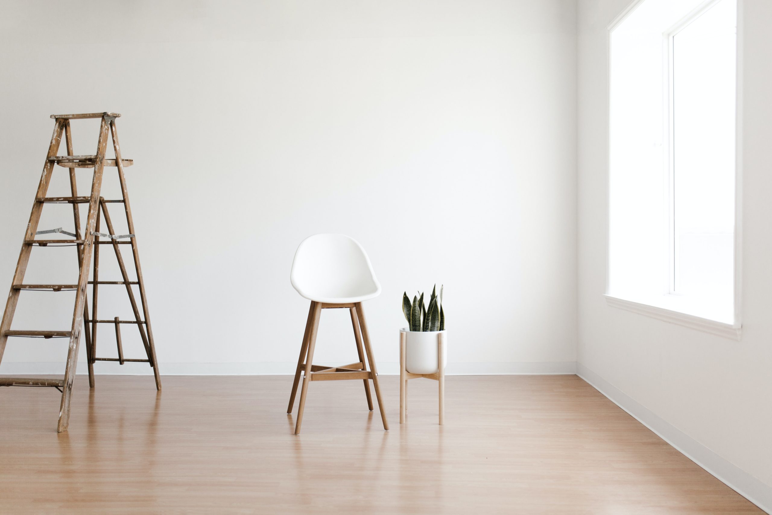 découvrez nos services de travaux intérieur pour rénover, aménager et embellir votre maison. profitez d'un accompagnement sur mesure pour tous vos projets : peinture, plomberie, électricité, sols, et plus encore.