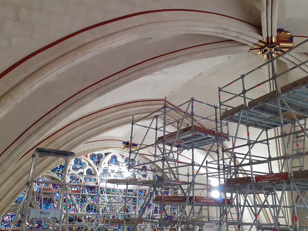 travaux intérieurs à paris 10 : rénovation, aménagement, peinture et plomberie par artisans qualifiés. devis gratuit, intervention rapide. contactez-nous.