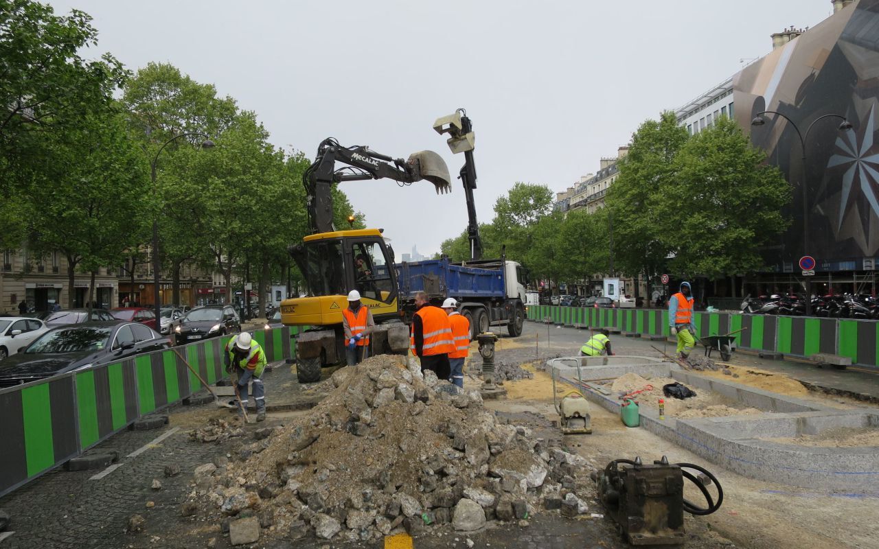 besoin de réaliser des travaux à paris 75010 ? trouvez des professionnels qualifiés pour la rénovation, la construction ou l’aménagement de votre logement ou local professionnel dans le 10ᵉ arrondissement. devis gratuit et interventions rapides.