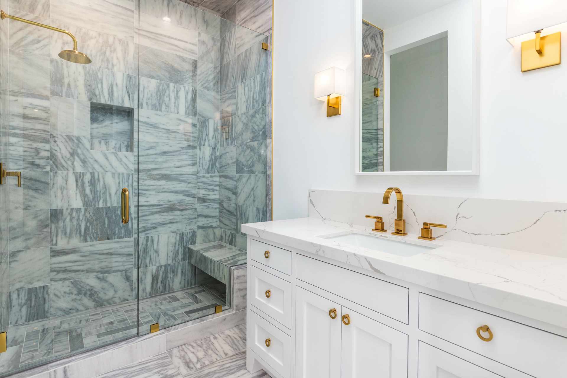 confiez vos travaux de salle de bain &agrave; paris 75010 &agrave; des professionnels qualifi&eacute;s. r&eacute;novation compl&egrave;te, am&eacute;nagement sur mesure et conseils personnalis&eacute;s pour un espace fonctionnel et moderne.