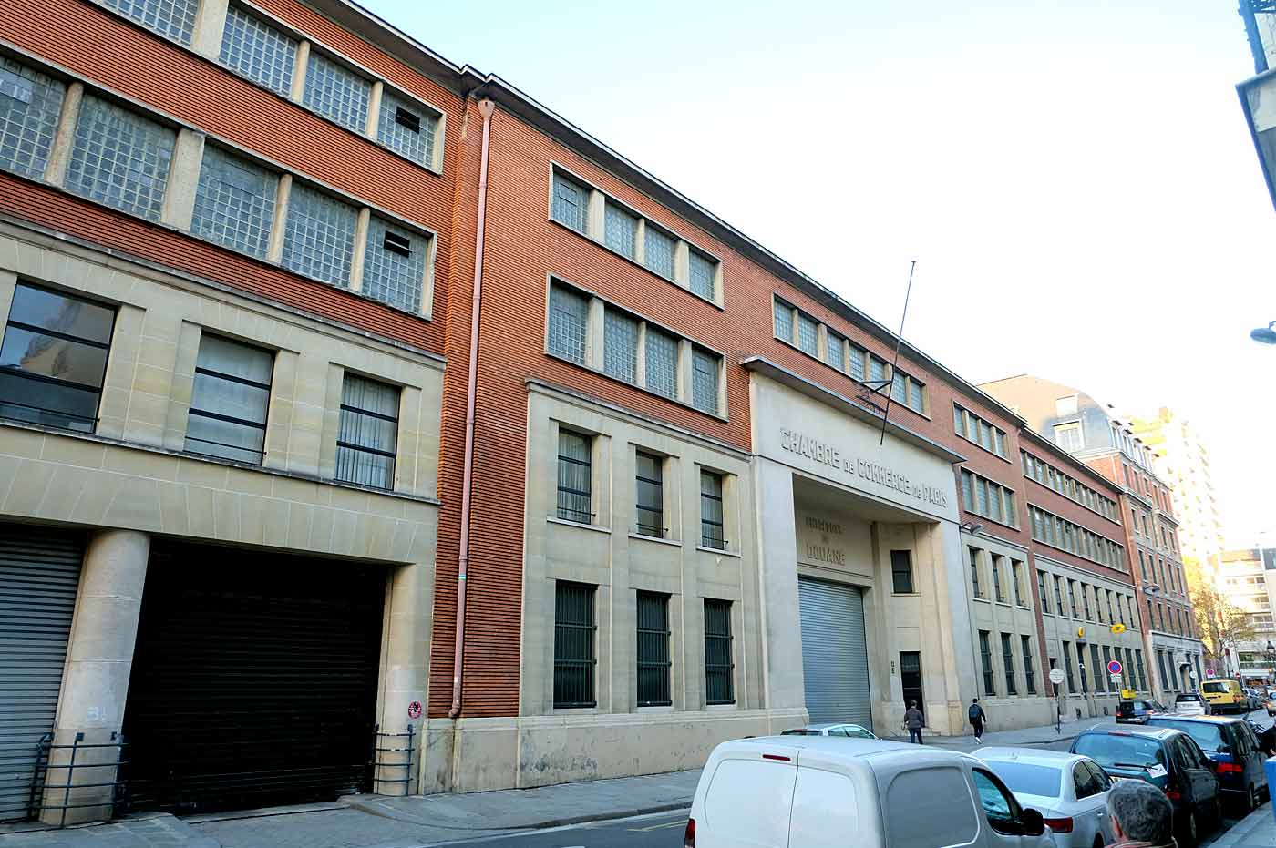 faites r&eacute;aliser vos travaux sur mesure &agrave; paris 10 par des professionnels exp&eacute;riment&eacute;s. r&eacute;novation, am&eacute;nagement, d&eacute;coration : des solutions personnalis&eacute;es pour tous vos projets dans le 10e arrondissement.