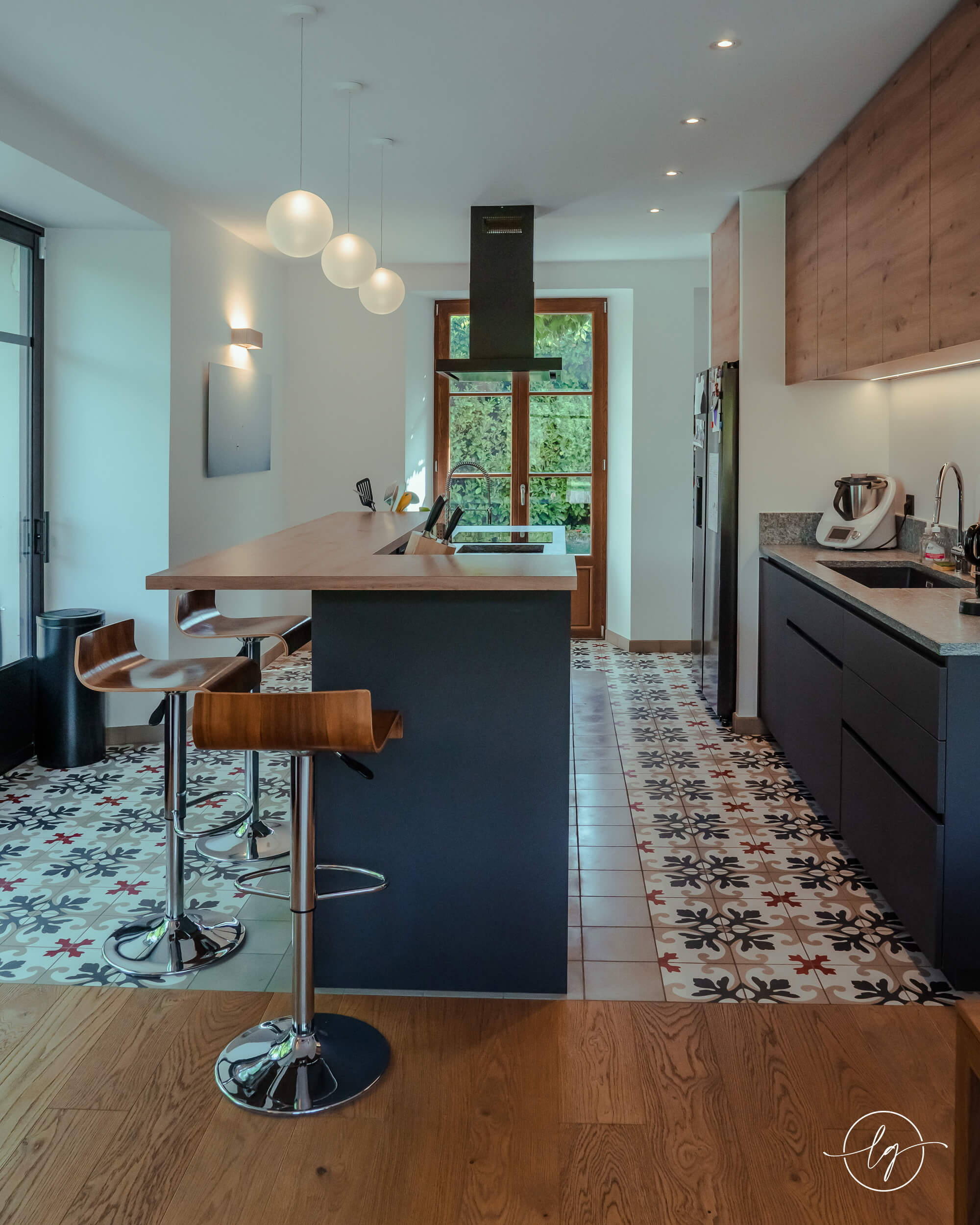 d&eacute;couvrez comment estimer le budget pour la r&eacute;novation du carrelage de votre cuisine &agrave; paris 10. conseils, prix au m&sup2;, astuces pour optimiser vos co&ucirc;ts et obtenir un r&eacute;sultat professionnel adapt&eacute; &agrave; votre projet.