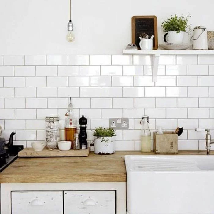 découvrez comment estimer et maîtriser le budget de rénovation du carrelage de votre cuisine à paris 10. conseils, astuces et prix détaillés pour réussir vos travaux dans le 10e arrondissement.