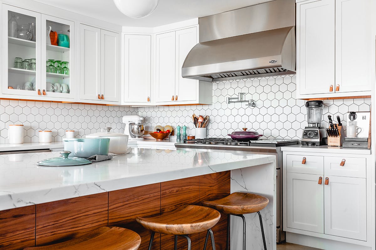 découvrez le coût de la rénovation d'une cuisine à paris 10 : prix moyens, conseils pour estimer votre budget et astuces pour optimiser vos travaux.