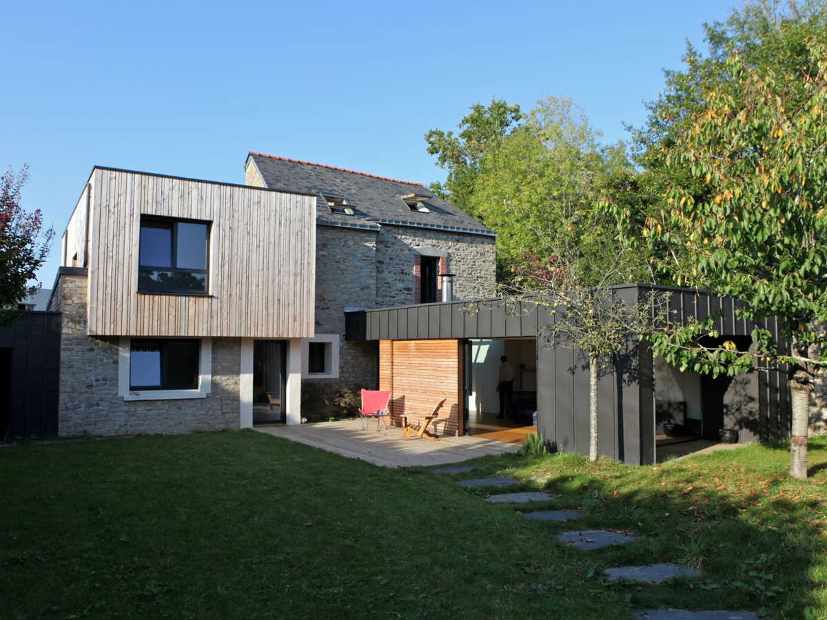 découvrez le prix moyen d'une extension en bois de 20m2 en 2025 : budget, facteurs influençant le coût, conseils pour estimer et optimiser votre projet d'agrandissement.