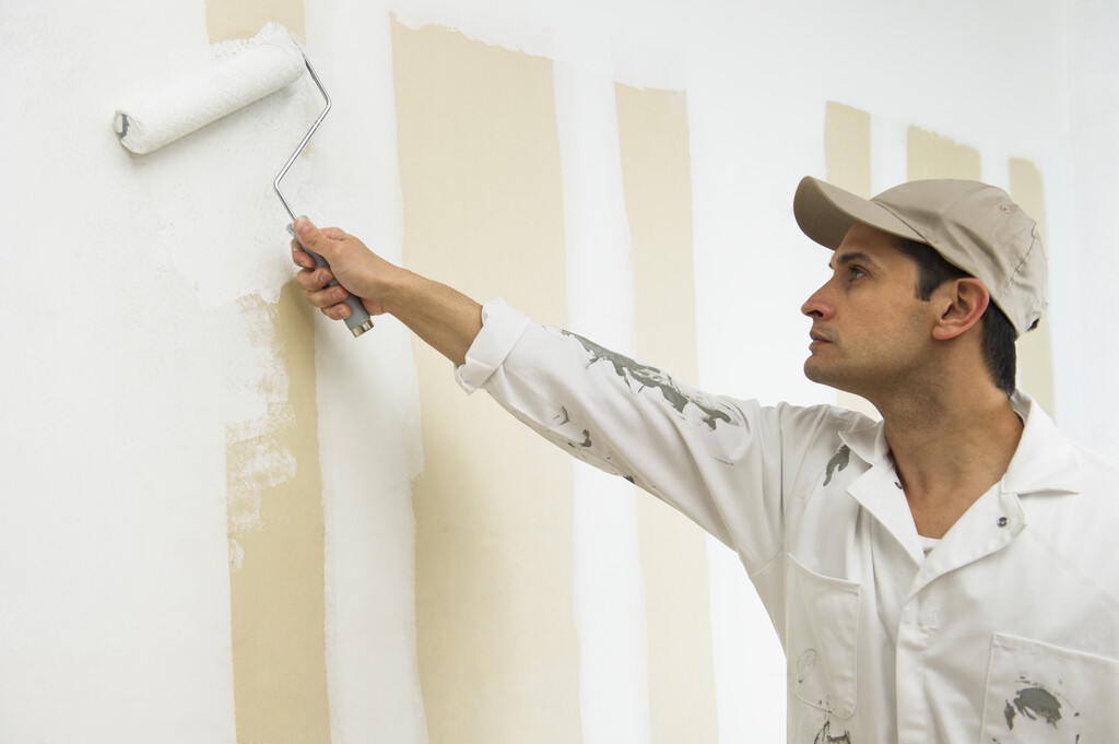 d&eacute;couvrez le prix au m2 pour des travaux de peinture &agrave; paris 75010 : tarifs moyens, conseils pour bien choisir votre peintre, et astuces pour estimer votre budget r&eacute;novation.
