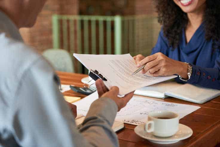 découvrez tout ce qu'il faut savoir sur la réception des travaux au 10ème, les étapes clés, les obligations et conseils pour réussir cette phase essentielle dans vos projets de rénovation ou construction.