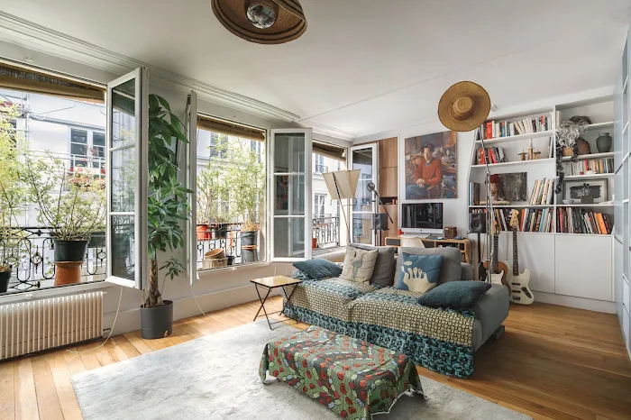 confiez la r&eacute;novation de votre appartement &agrave; paris en 2025 &agrave; des experts. nos professionnels qualifi&eacute;s vous accompagnent pour moderniser et valoriser votre bien avec des solutions sur-mesure.