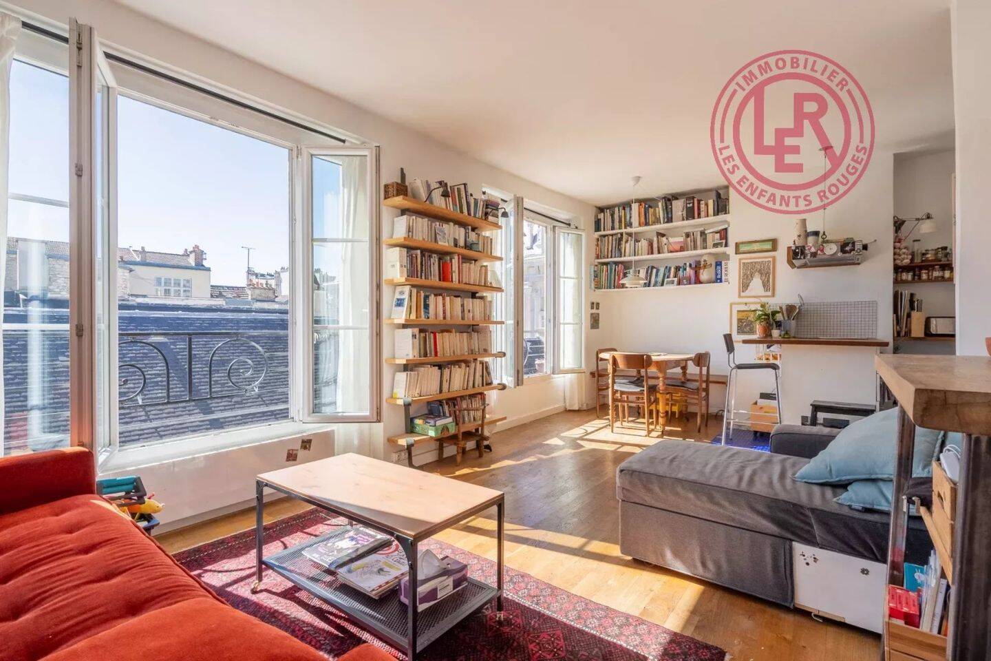 confiez la rénovation de votre appartement à paris 75010 à des experts. devis gratuit, conseils sur-mesure et suivi personnalisé pour optimiser votre espace et valoriser votre bien.