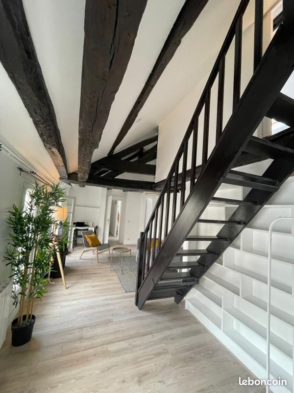 découvrez nos services de rénovation pour colocation à paris 75010 : aménagements modernes, optimisation des espaces et finitions de qualité pour valoriser votre appartement et attirer des locataires.
