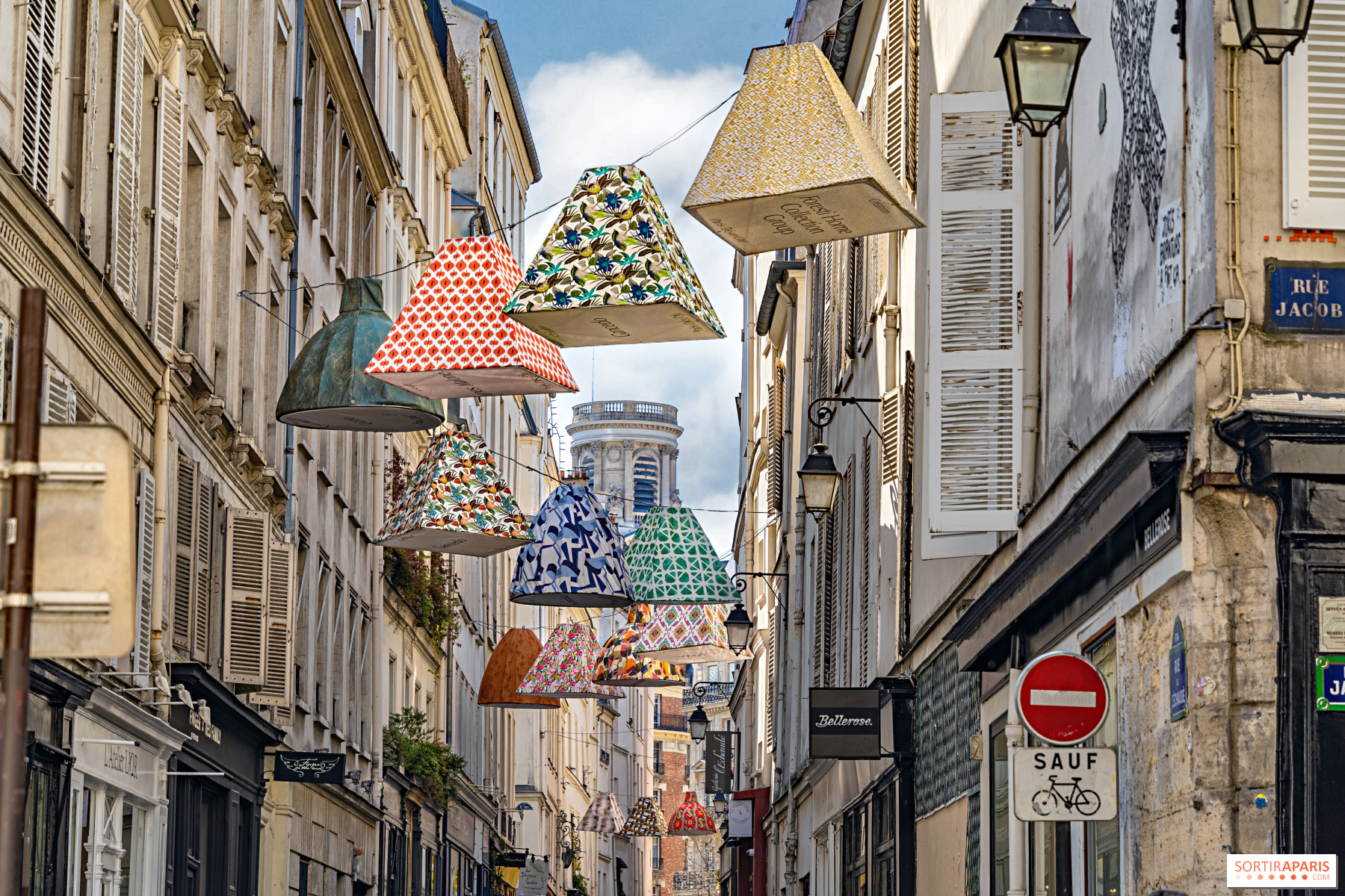découvrez les tendances et conseils pour une rénovation déco réussie à paris en 2025. inspirez-vous d'idées modernes pour transformer votre intérieur avec style et élégance.