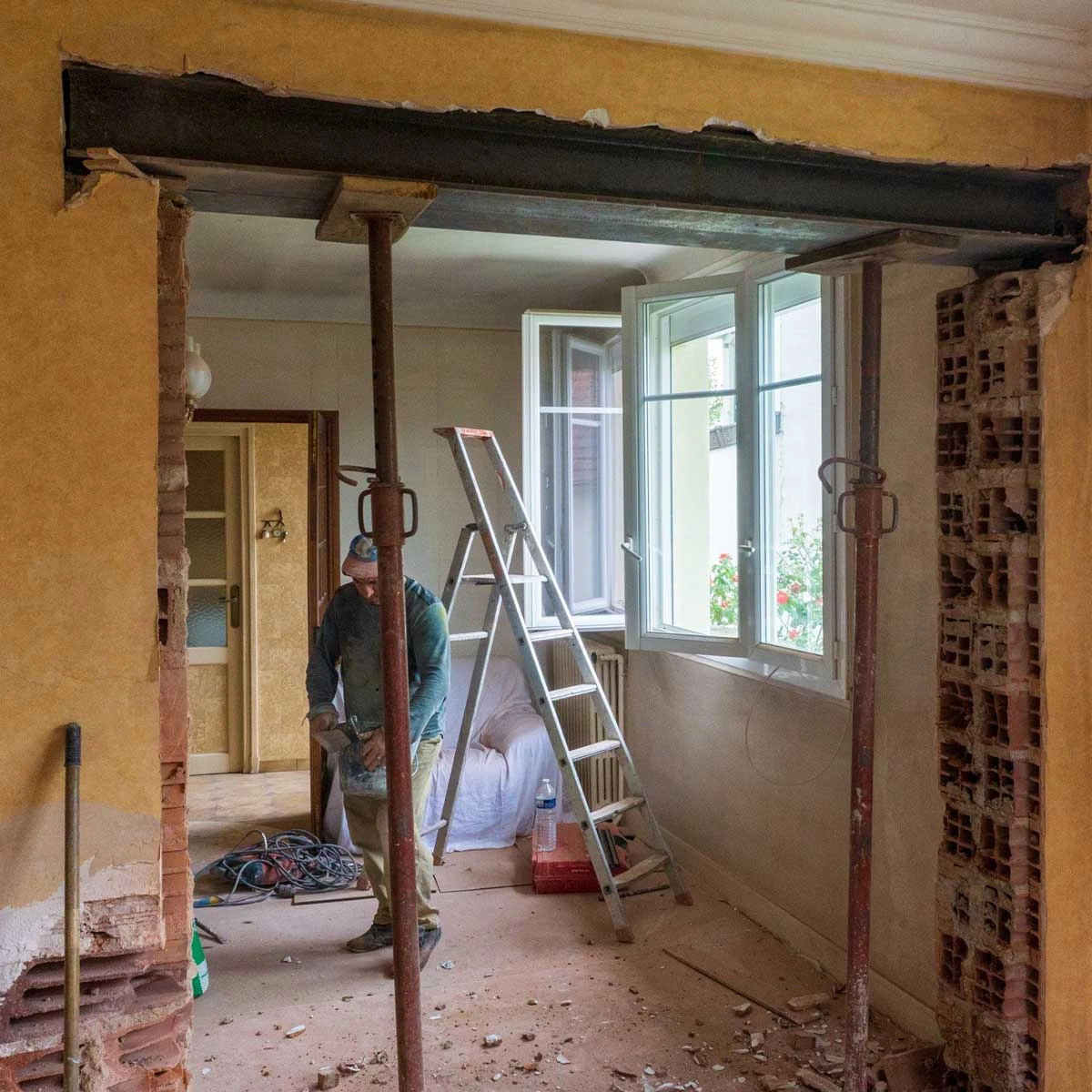 d&eacute;couvrez nos conseils et id&eacute;es pour r&eacute;ussir votre r&eacute;novation int&eacute;rieure : inspiration, astuces pratiques et solutions pour transformer votre habitat selon vos envies.