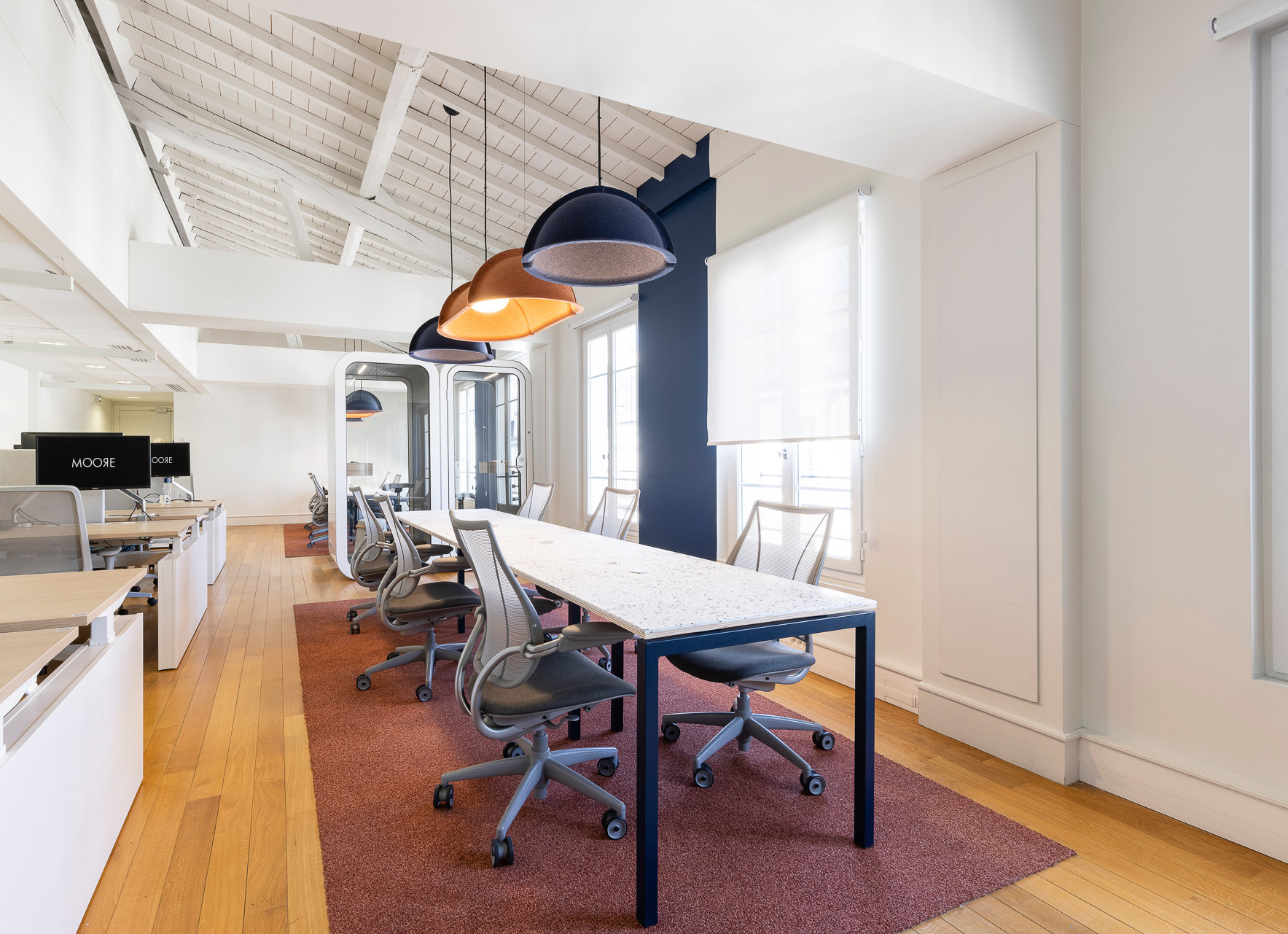 confiez la r&eacute;novation de votre open space &agrave; paris 10 &agrave; notre &eacute;quipe d&rsquo;experts. optimisation des espaces, design moderne et solutions sur-mesure pour un environnement de travail inspirant et fonctionnel.