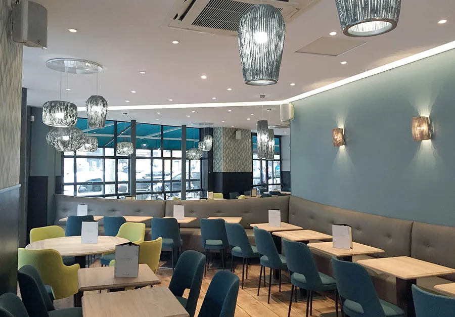confiez la r&eacute;novation de votre salle &agrave; manger &agrave; paris 10 &agrave; des experts. modernisez votre espace avec des solutions sur-mesure, des mat&eacute;riaux de qualit&eacute; et un accompagnement professionnel.