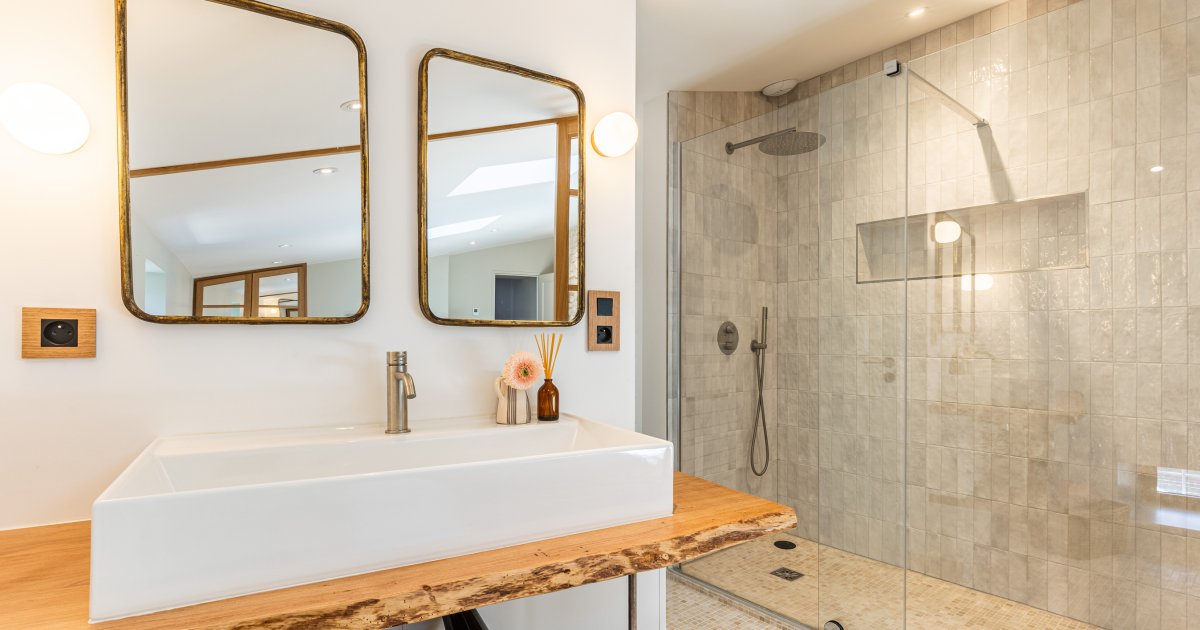confiez la rénovation de votre salle de bain à paris 10 à des experts : conception sur mesure, solutions modernes et travaux de qualité pour un espace élégant et fonctionnel.