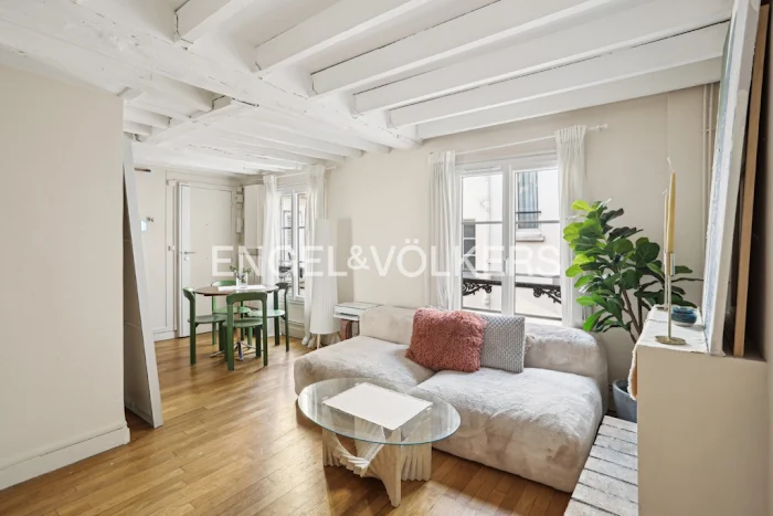 confiez la rénovation de votre duplex à paris 75010 à des experts : conseils sur mesure, optimisation de l’espace, travaux de qualité et suivi personnalisé pour transformer votre bien selon vos envies.