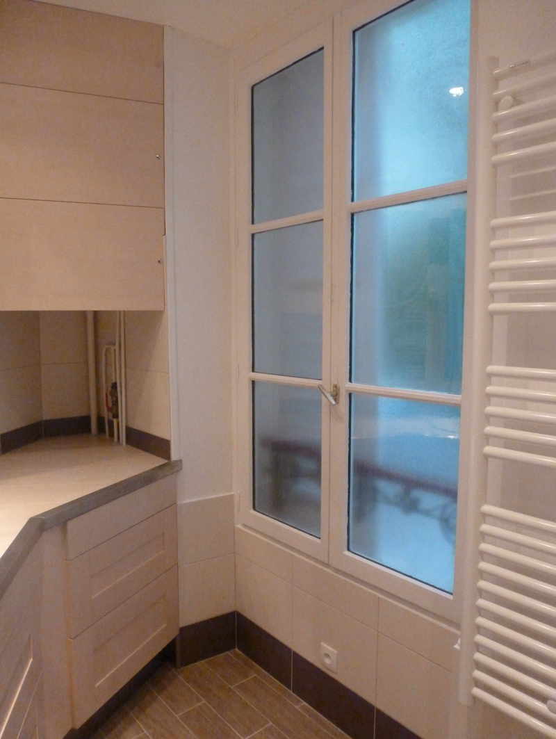d&eacute;couvrez des id&eacute;es et des conseils pour am&eacute;nager une salle de bain familiale fonctionnelle et &eacute;l&eacute;gante &agrave; paris 10. optimisez l&rsquo;espace, le confort et la s&eacute;curit&eacute; pour toute la famille !