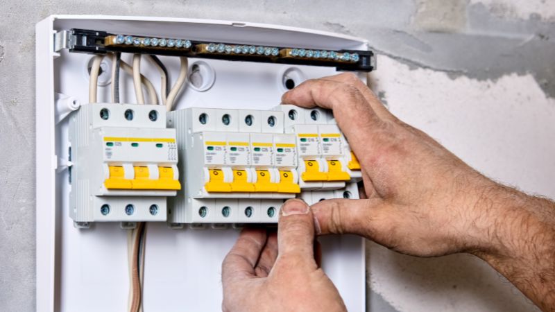 d&eacute;couvrez les prix et les &eacute;tapes pour l'installation ou la r&eacute;novation d'un tableau &eacute;lectrique &agrave; paris 75010. conseils d'experts, devis gratuit et accompagnement sur mesure.