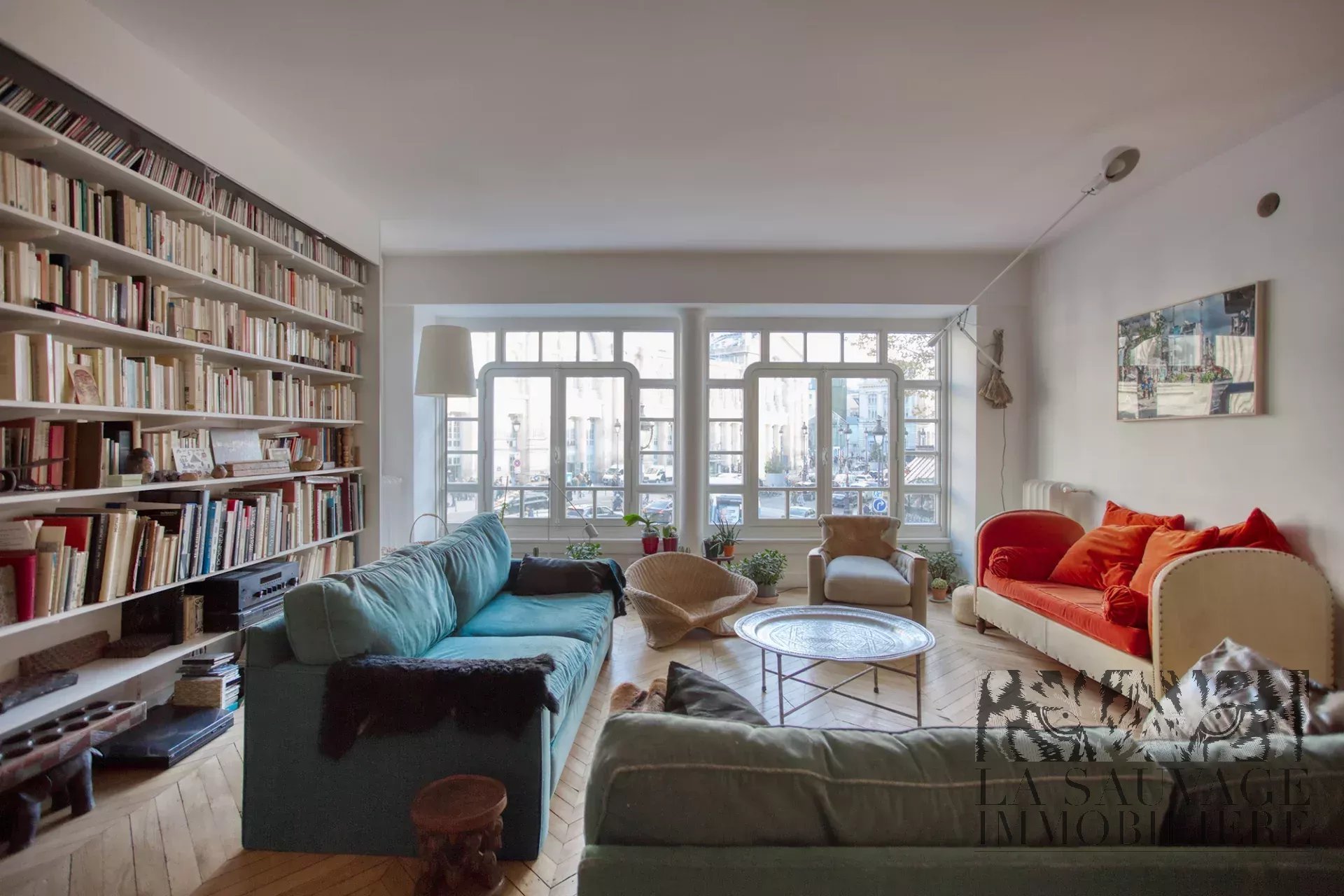 découvrez nos appartements à vendre dans le 10ème arrondissement de paris avec une installation électrique conforme et sécurisée. trouvez le bien idéal alliant confort et tranquillité d'esprit grâce à une électricité aux normes.