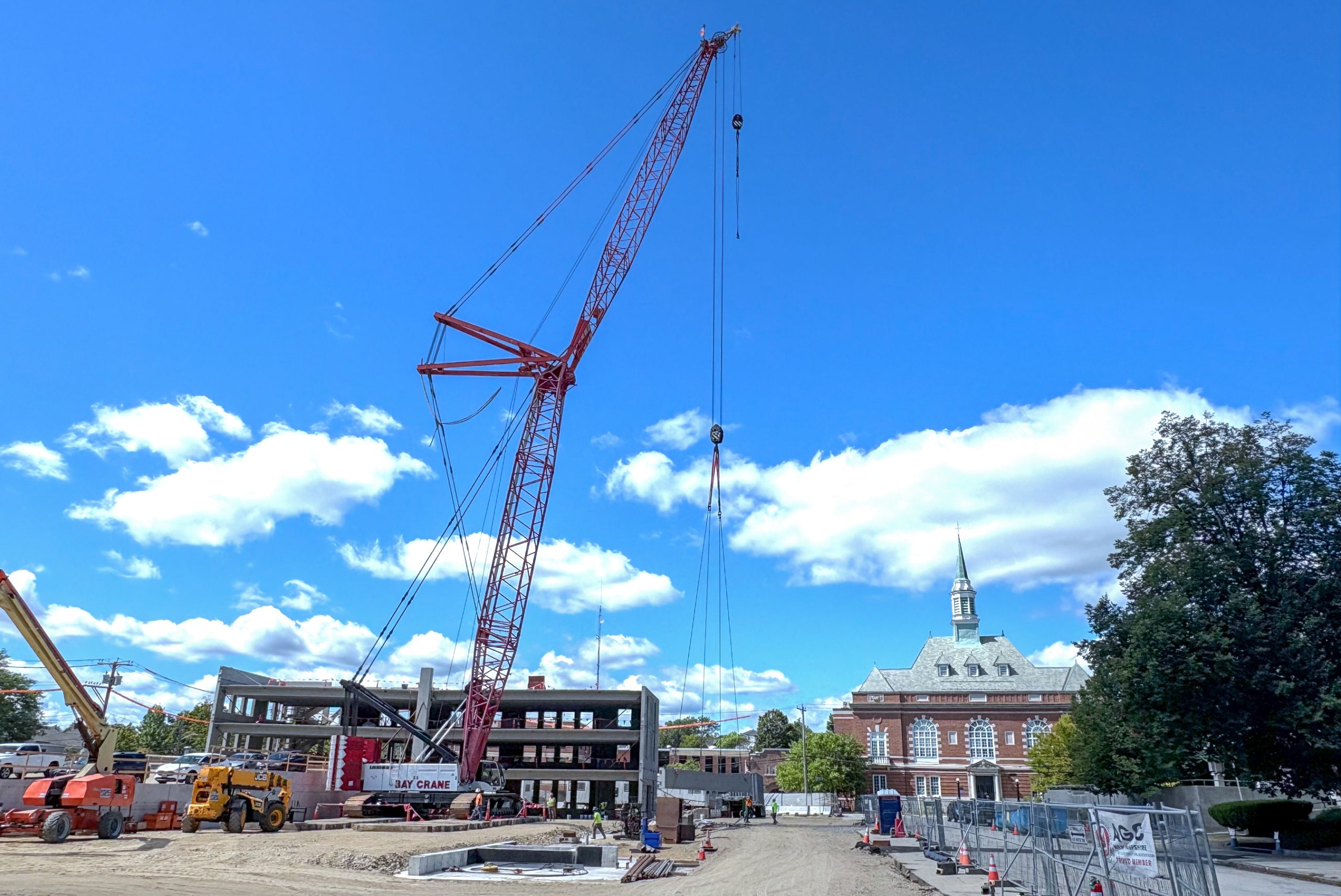 d&eacute;couvrez nos conseils et astuces pour la construction de votre garage en 2025 : tendances, mat&eacute;riaux, r&eacute;glementation et id&eacute;es d'am&eacute;nagement pour un projet r&eacute;ussi.