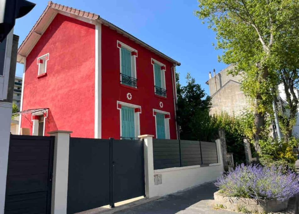 transformez votre maison à paris 75010 en 2025 grâce à nos services de rénovation sur mesure : travaux tout corps d’état, modernisation, conseils et accompagnement. obtenez un devis gratuit dès maintenant !