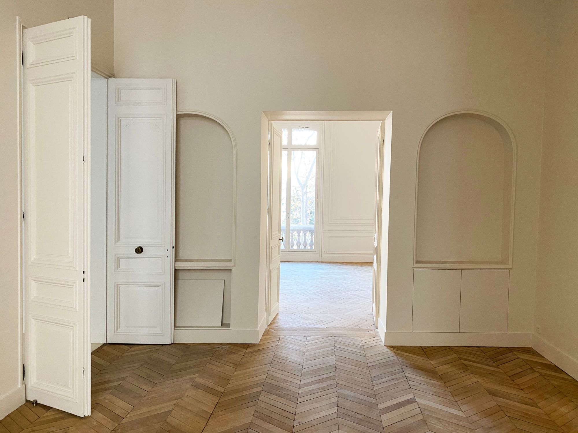 découvrez les avantages de choisir une entreprise de rénovation à paris pour vos travaux : expertise locale, qualité garantie et respect des délais.